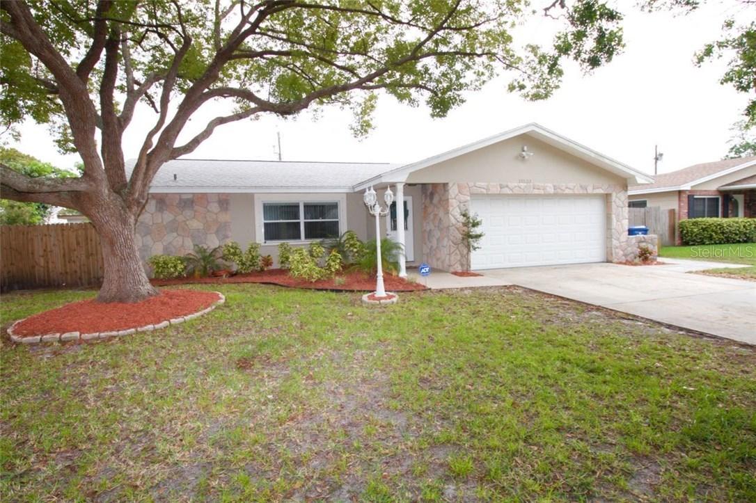 11120 104th Ave., Seminole, FL 33778