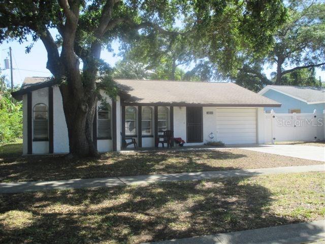 5854 100th Ave., Pinellas Park, FL 33782