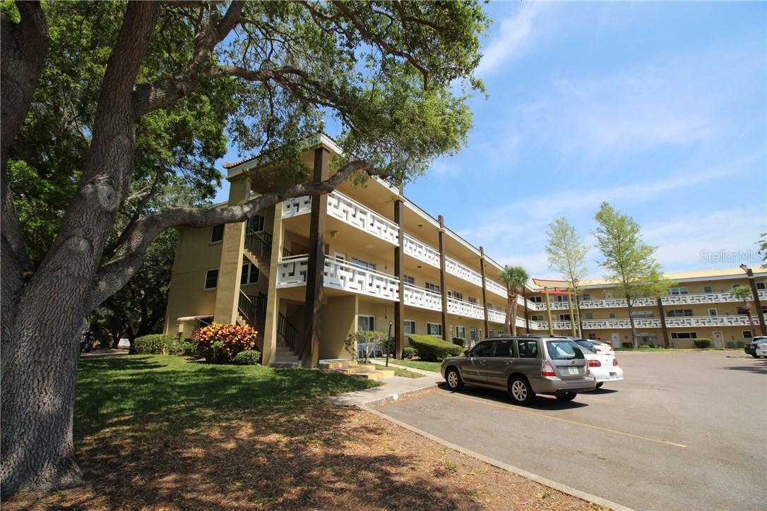 2416 World Parkway Blvd. #12, Clearwater, FL 33763