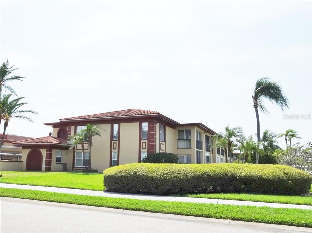 10350 Imperial Point Dr. #10, Largo, FL 33774