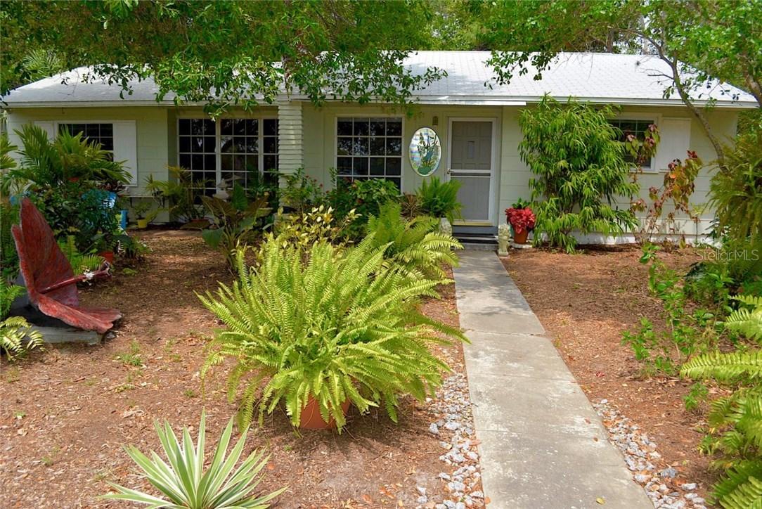 5613 23rd Ave., Gulfport, FL 33707