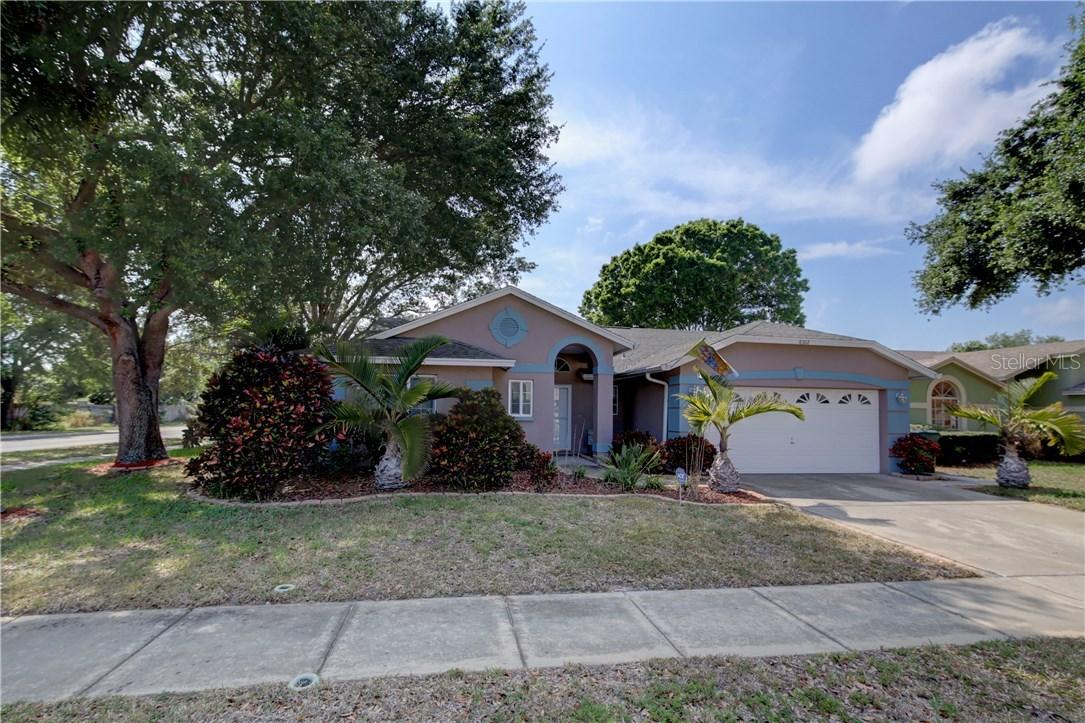 8302 Wrens Way, Largo, FL 33773