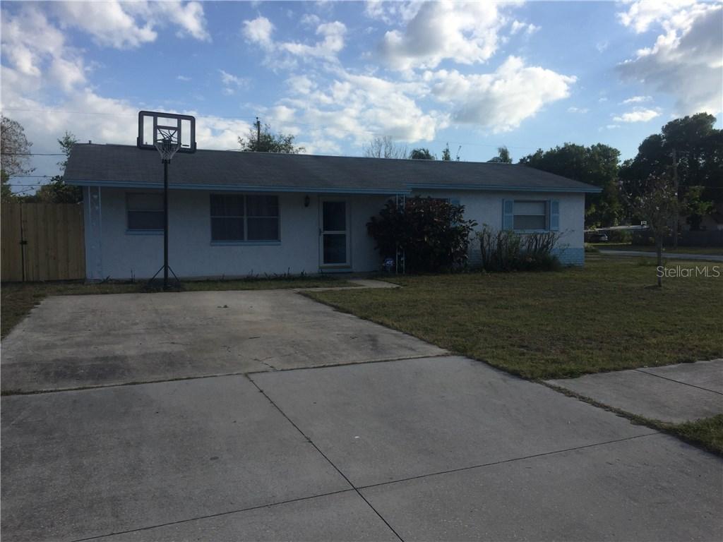 8394 Iris Ave., Largo, FL 33777