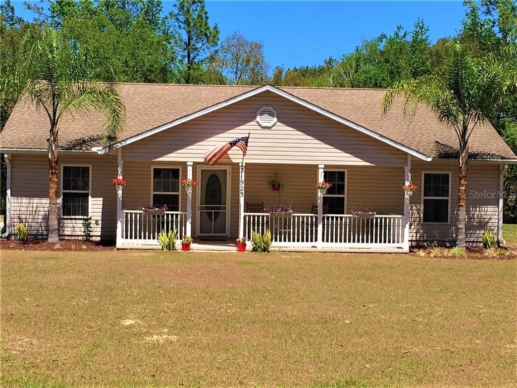 31923 Roxanne Way, Dade City, FL 33525