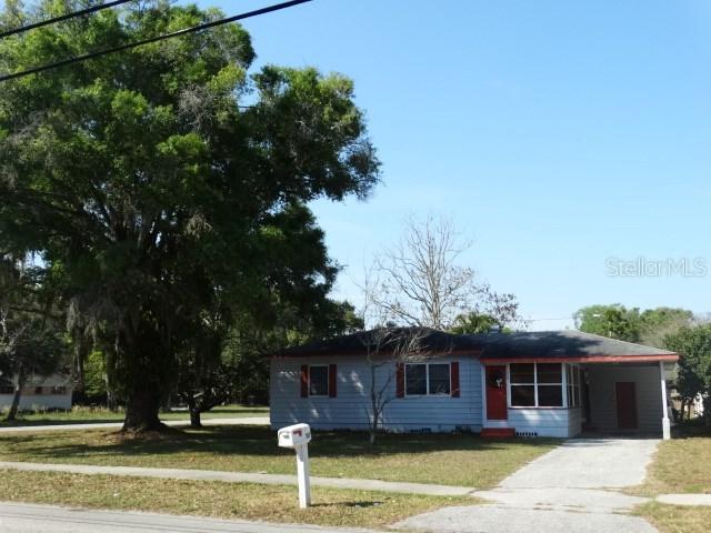707 Riverside Dr., Tarpon Springs, FL 34689