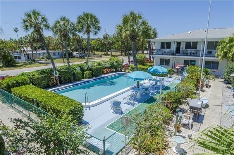 129 46th Ave. #1B, St. Pete Beach, FL 33706