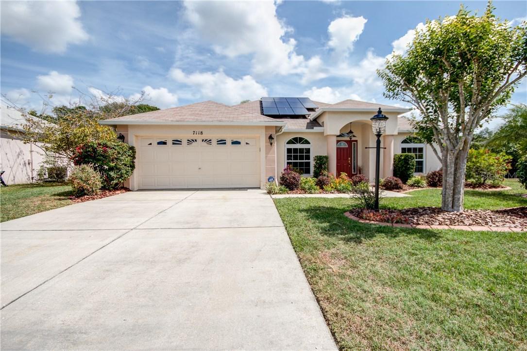 7118 E 87th Ln., Palmetto, FL 34219