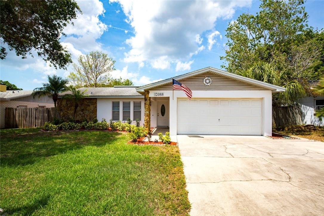 12088 93rd Way, Largo, FL 33773