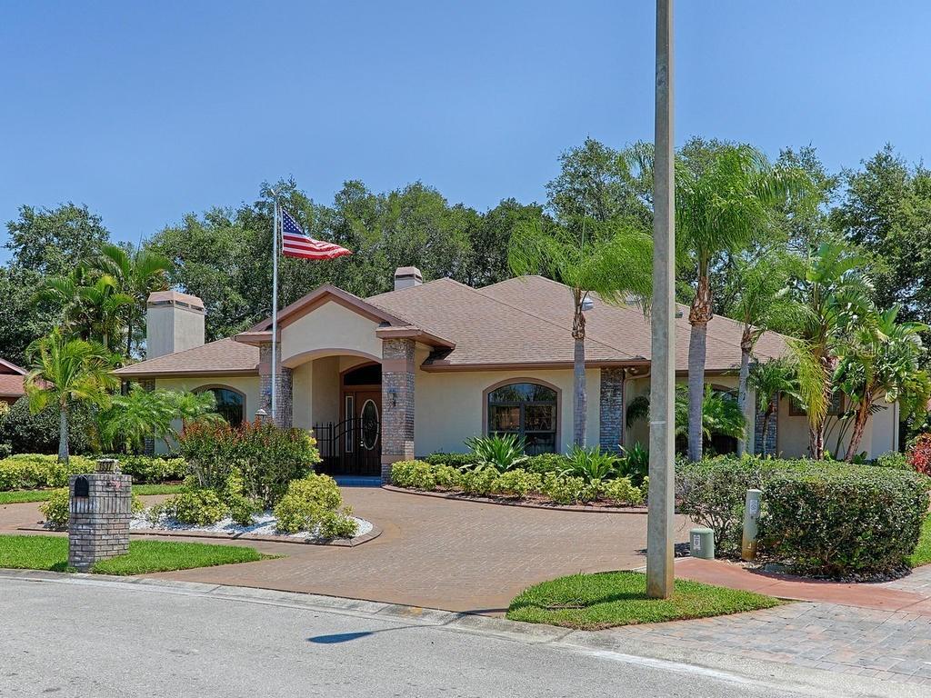 1537 Sunray Dr., Palm Harbor, FL 34683