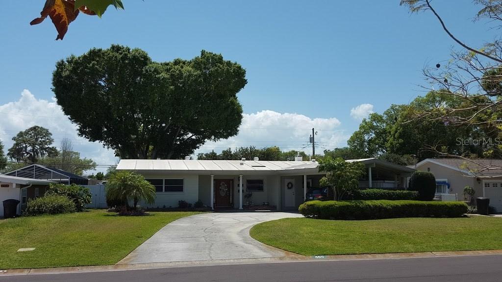460 45th Ave., St Petersburg, FL 33703