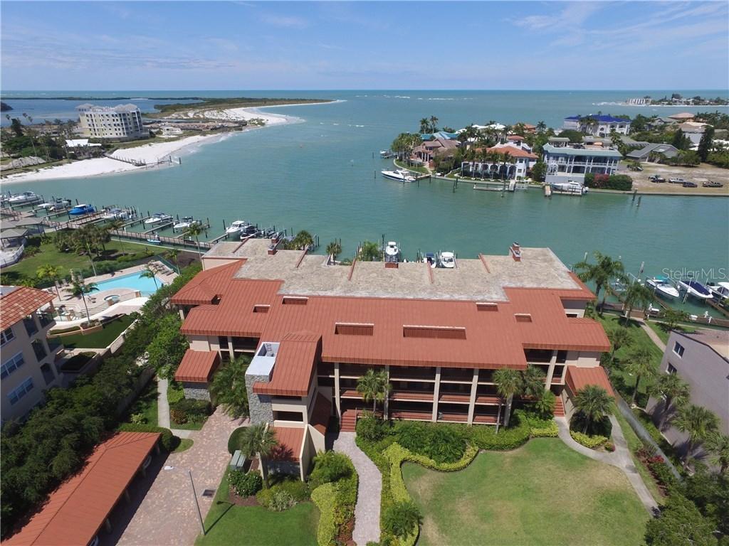 1060 Pinellas Bayway #104, Tierra Verde, FL 33715