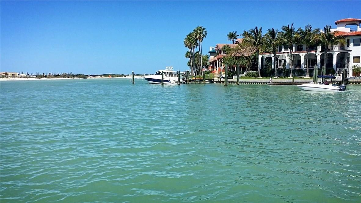 936 Pinellas Bayway #T-12, Tierra Verde, FL 33715