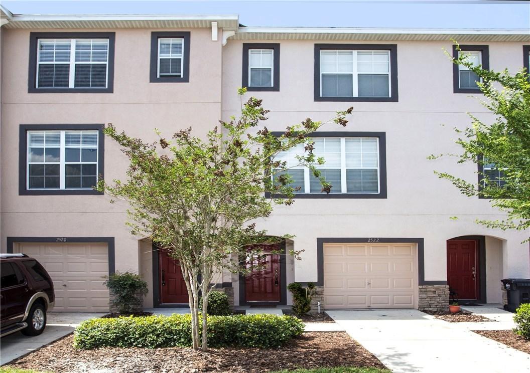 2522 Lexington Oak Dr., Brandon, FL 33511