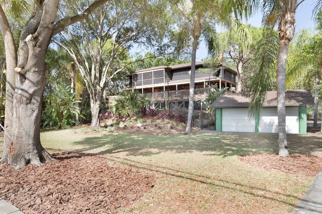 431 Shore Dr., Oldsmar, FL 34677
