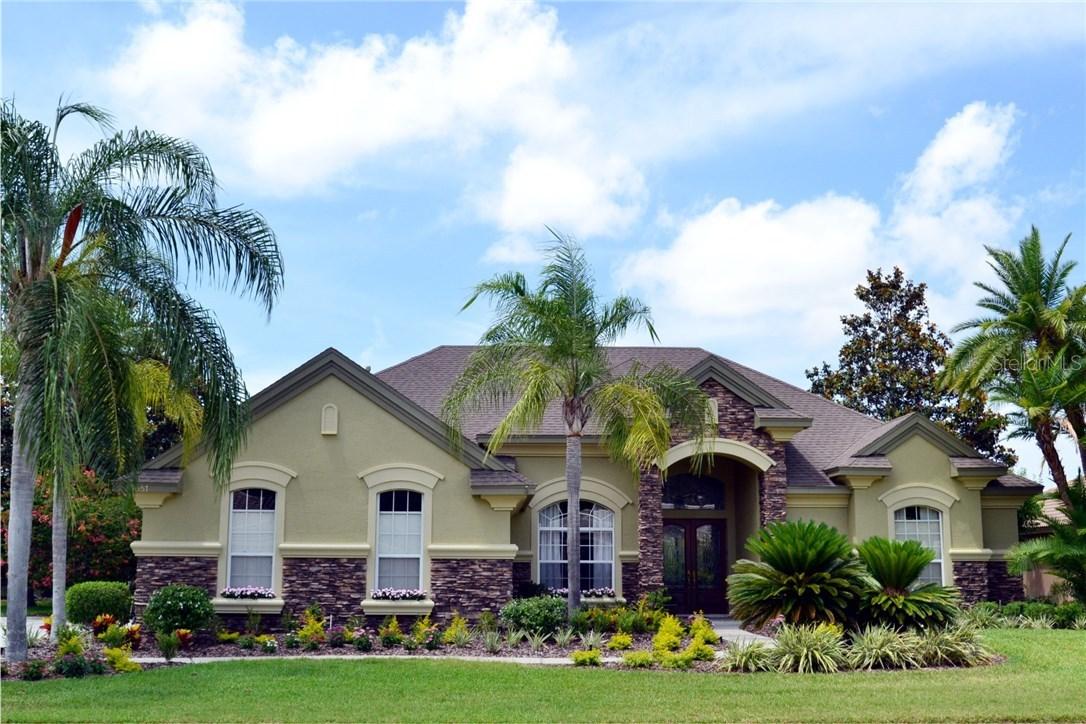 3881 Mimosa Pl., Palm Harbor, FL 34685