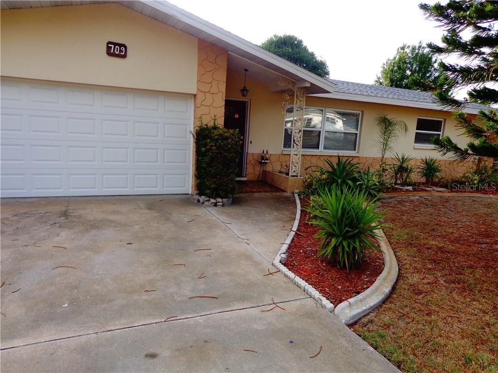 709 9th St., Largo, FL 33770