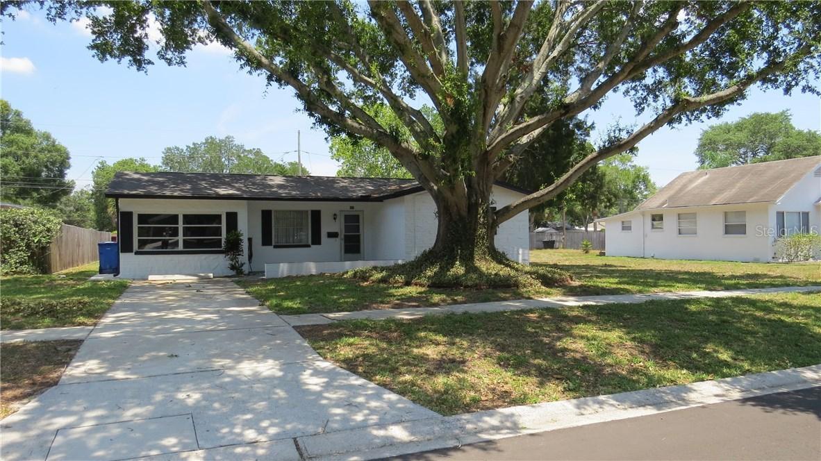 861 43rd Ave., St Petersburg, FL 33703