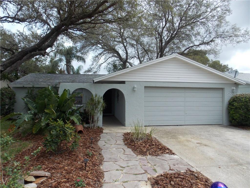 11957 Lillian Ave., Largo, FL 33778