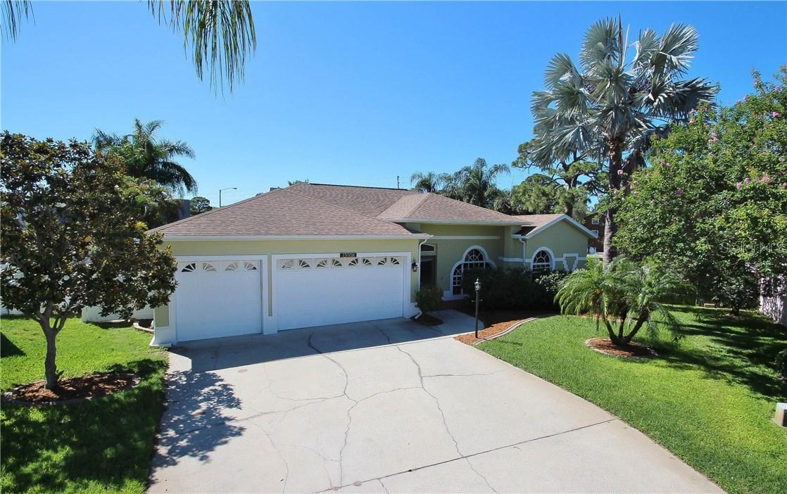13908 Danielle Ct., Seminole, FL 33776