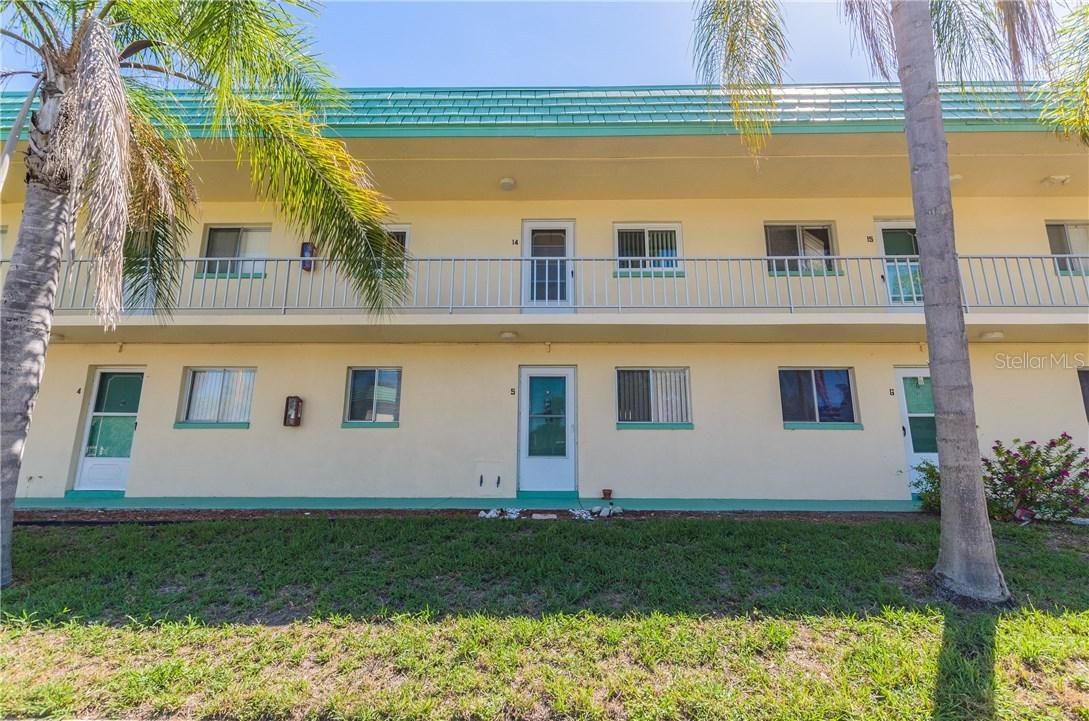 2005 Greenbriar Blvd. #14, Clearwater, FL 33763