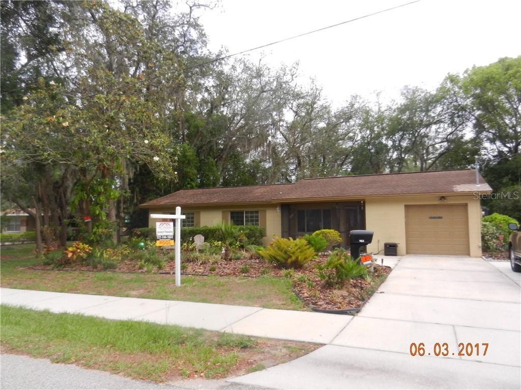 203 Larson Ave., Brandon, FL 33510