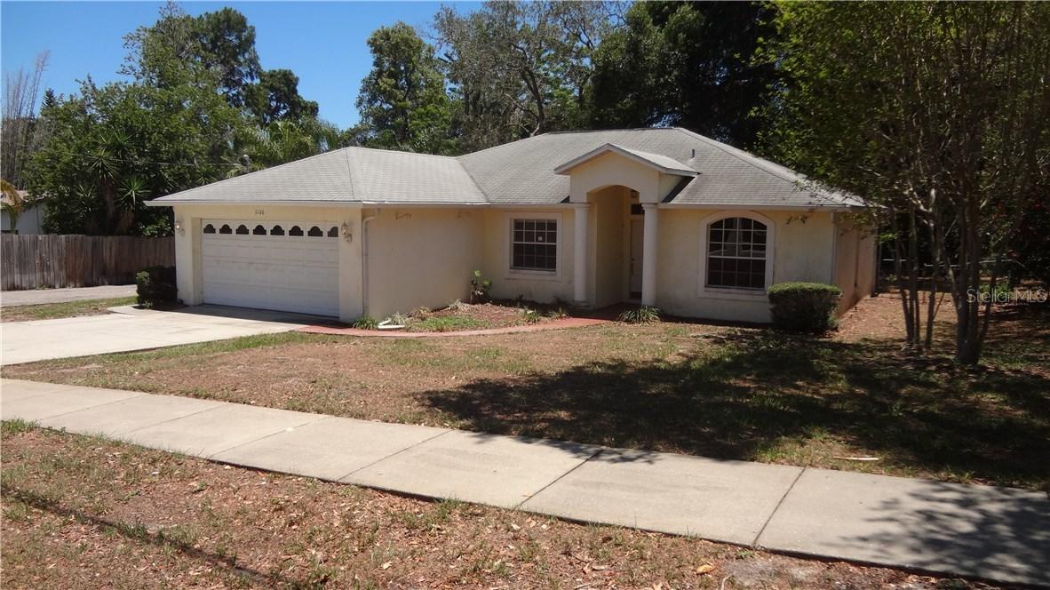 1106 E Lime St., Tarpon Springs, FL 34689