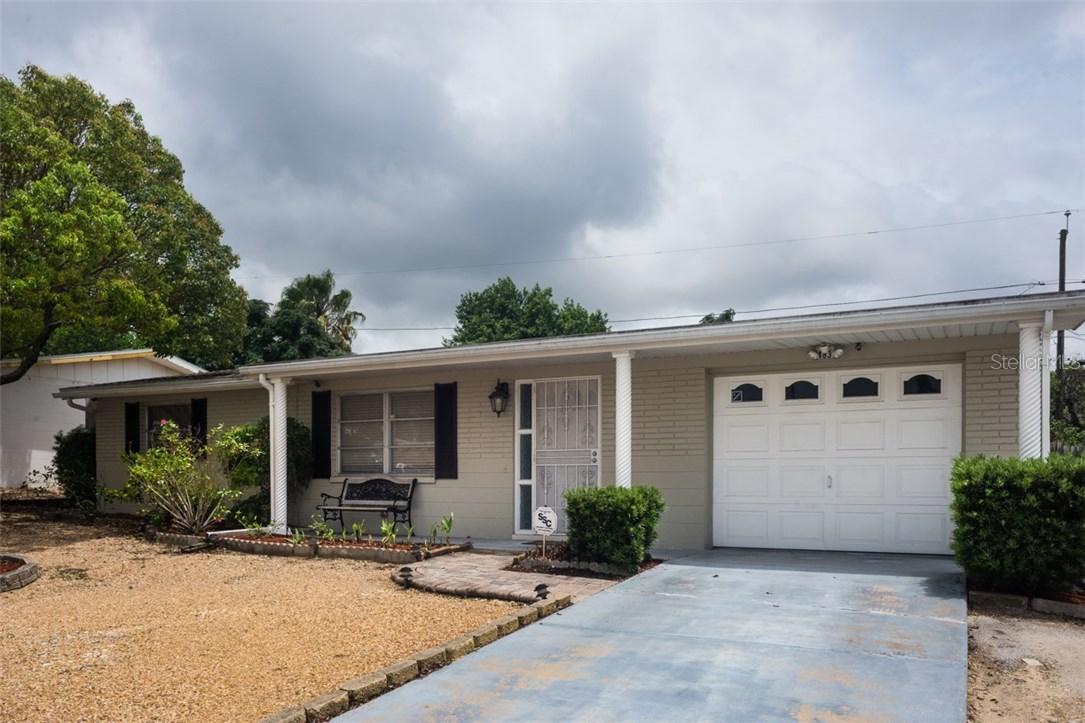 4838 Phoenix Ave., Holiday, FL 34690