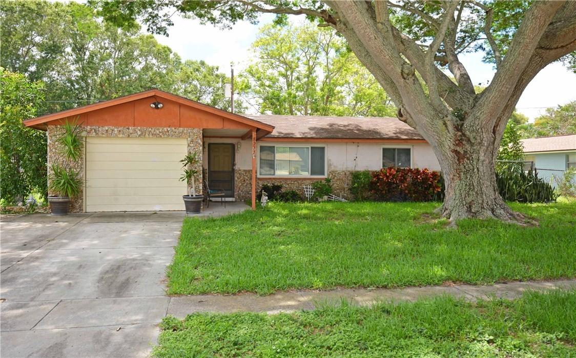 8277 Lark St., Largo, FL 33777