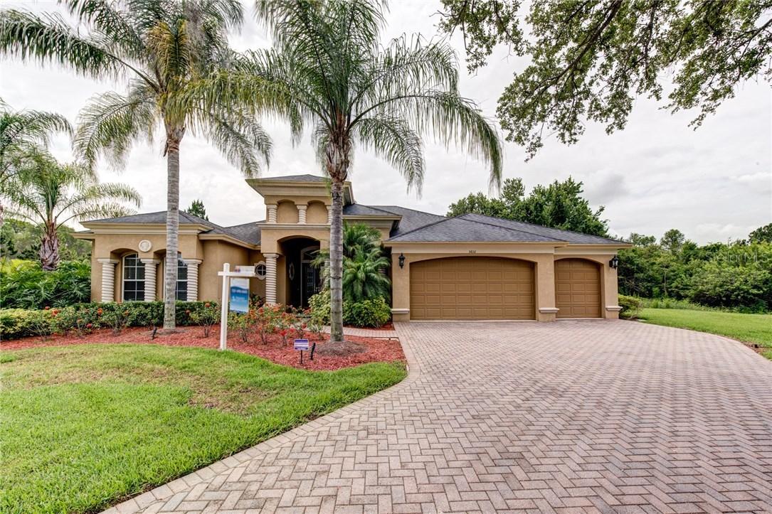 5651 Charmant Dr, Clearwater, FL 33760