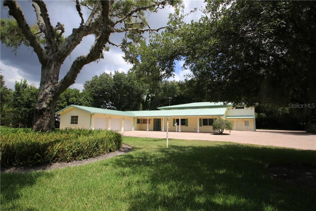 1815 Nottingham Ln., Clearwater, FL 33764
