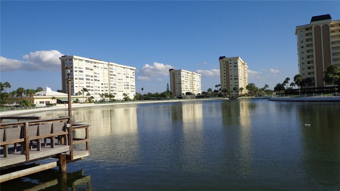 4725 Cove Cir. #405, St Petersburg, FL 33708