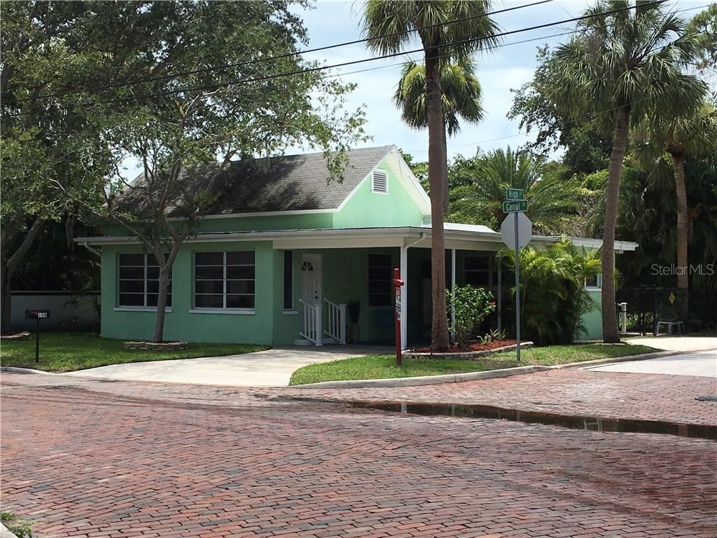 108 Canal St., Tarpon Springs, FL 34689