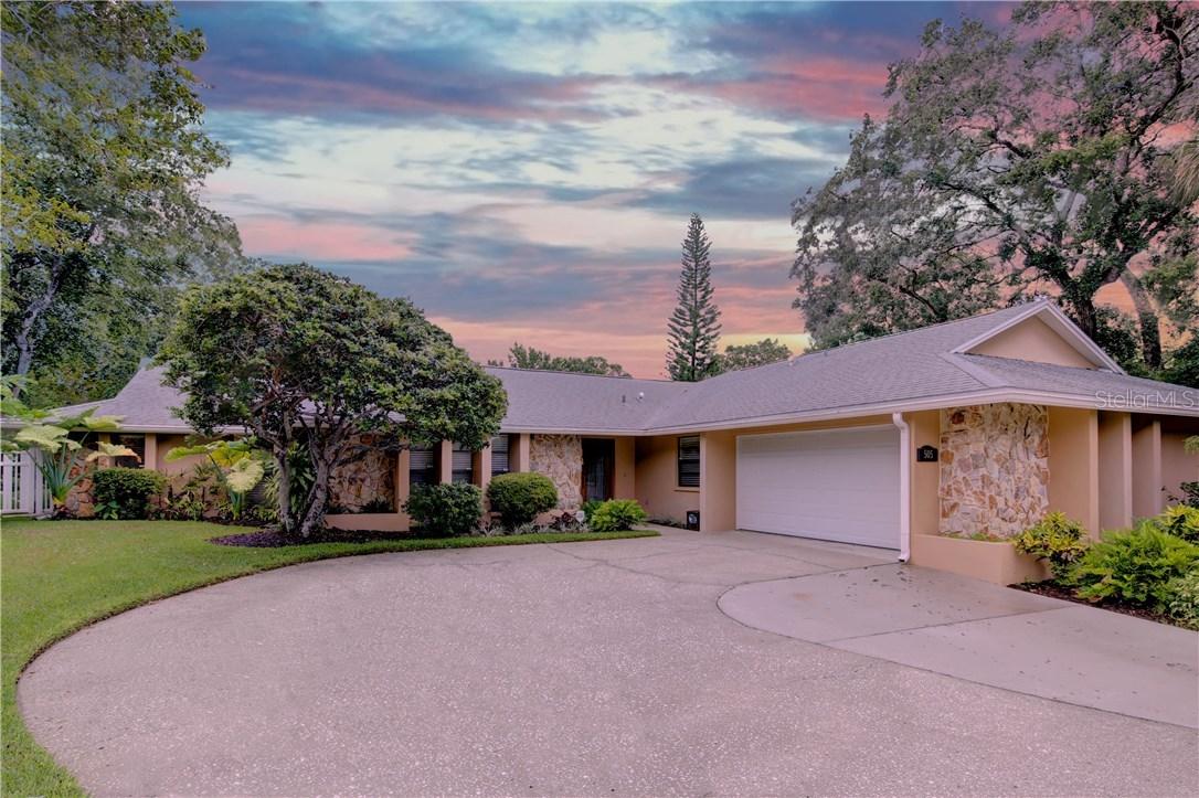 505 Creekview Ct., Largo, FL 33770