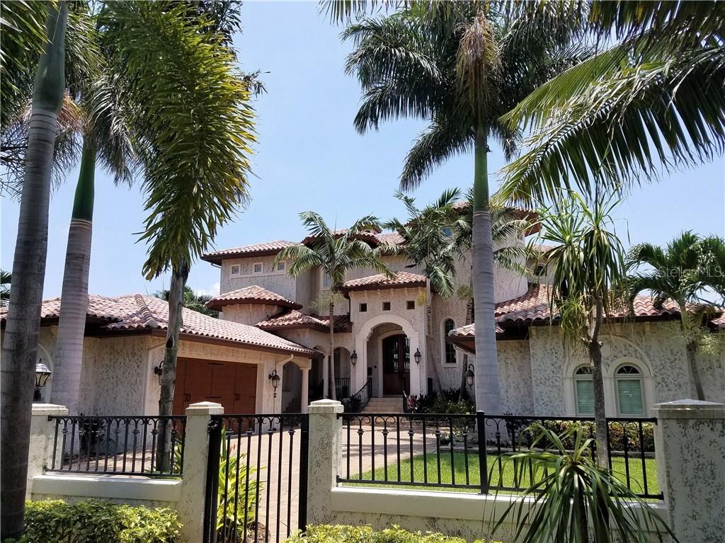 3963 NE Bayshore Blvd., St Petersburg, FL 33703