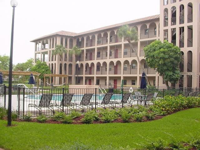 6100 Gulfport Blvd. #303, Gulfport, FL 33707