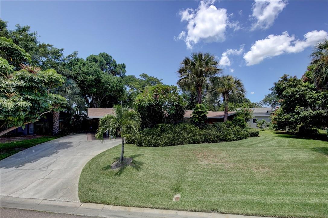 5001 38th Way, St Petersburg, FL 33711