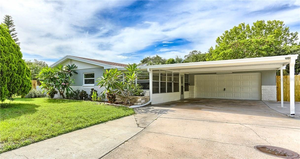 2641 Crescent Dr., Largo, FL 33770