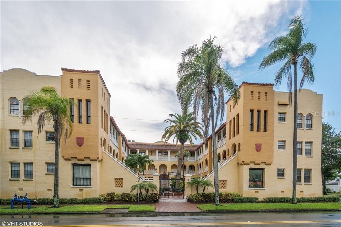 210 22nd Ave. #7, St Petersburg, FL 33704