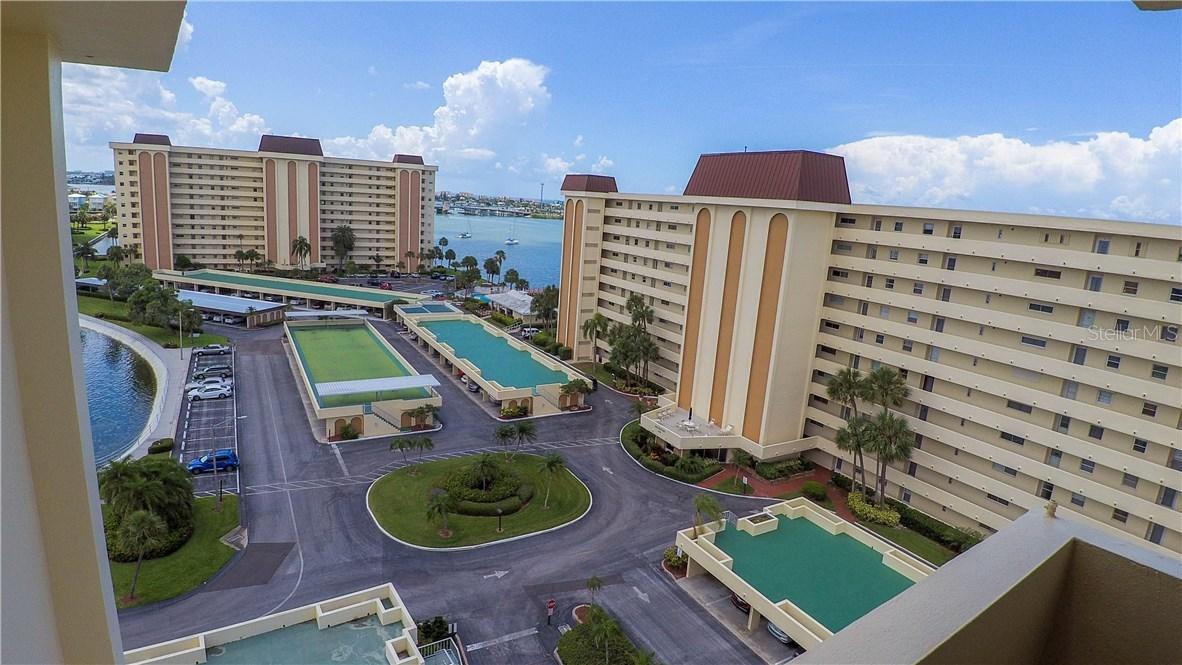 4725 Cove Cir. #1001, St Petersburg, FL 33708