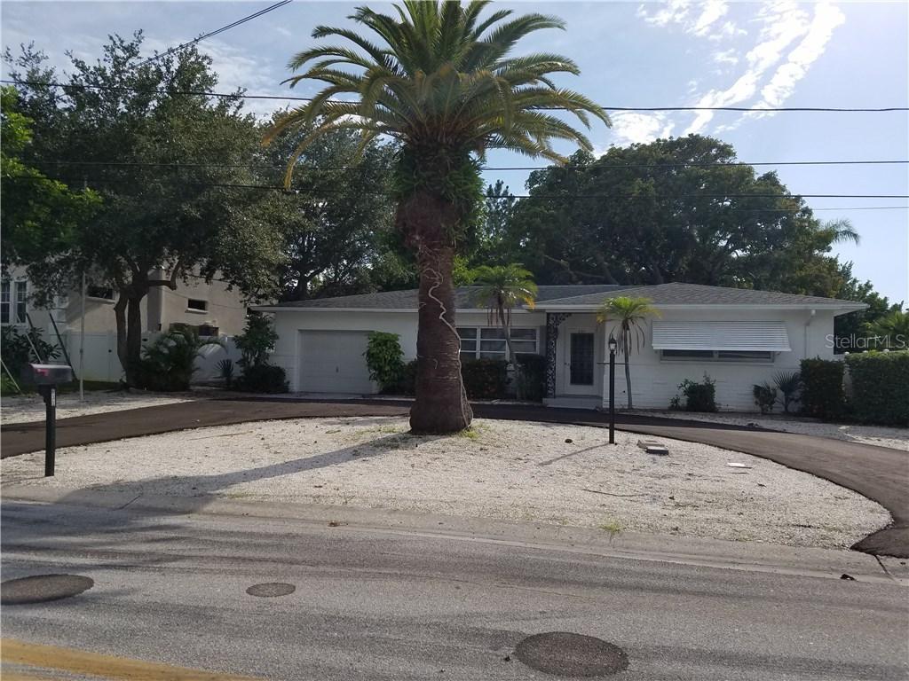 531 39th Ave., St Pete Beach, FL 33706