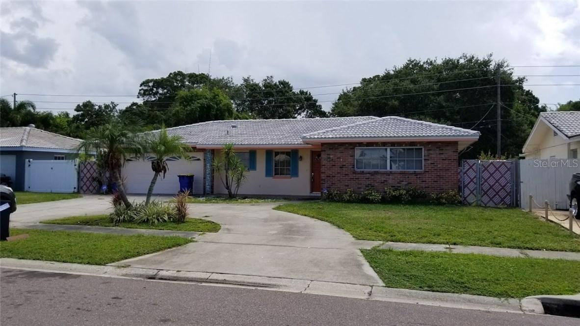 5911 110th Way, Seminole, FL 33772