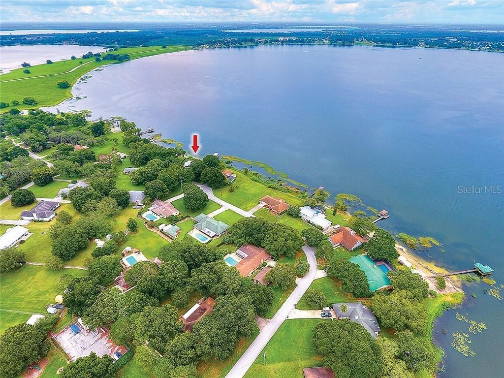 128 Arietta Shores Dr., Auburndale, FL 33823