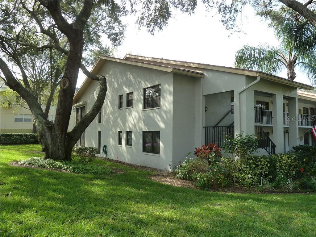 2020 Lakeview Dr. #201, Clearwater, FL 33763