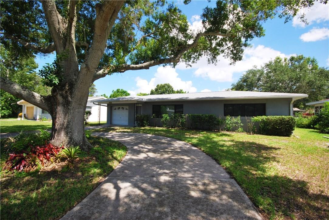 10871 62nd Ave., Seminole, FL 33772