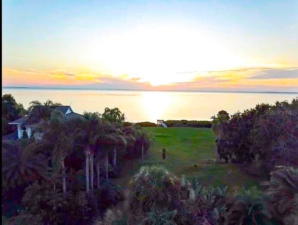 912 S Florida Ave., Tarpon Springs, FL 34689