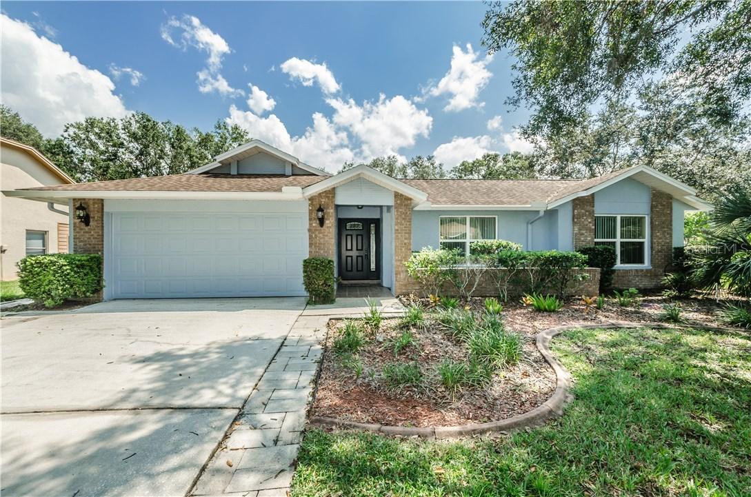 588 Waterford Cir., Tarpon Springs, FL 34688