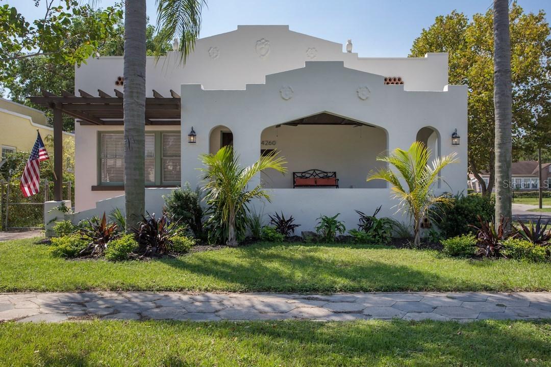 4260 1st Ave., St Petersburg, FL 33711