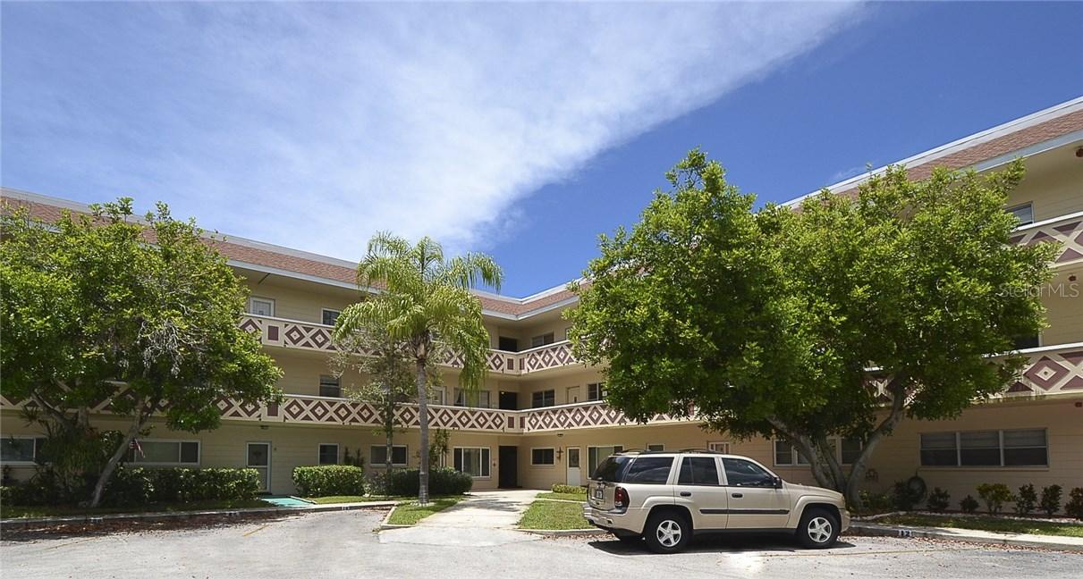 2384 Tahitian Ln. #48, Clearwater, FL 33763