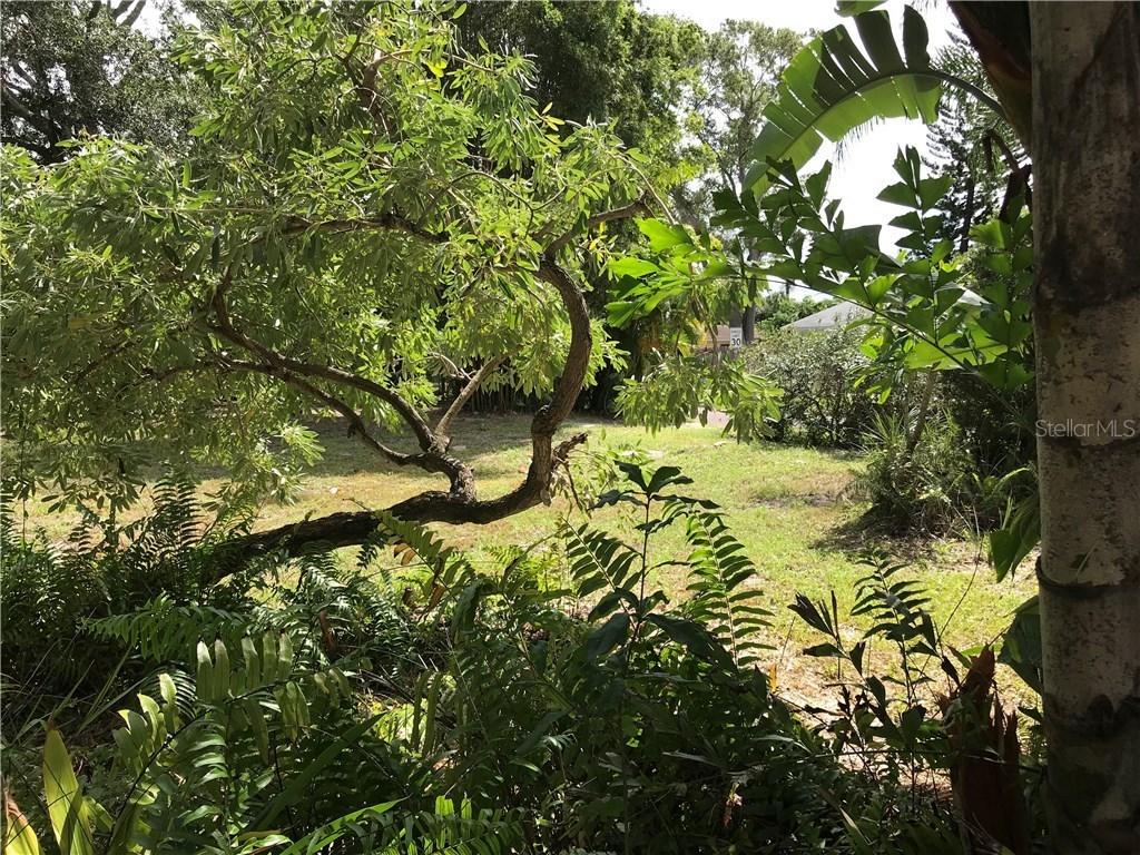 4815 29th Ave., Gulfport, FL 33711