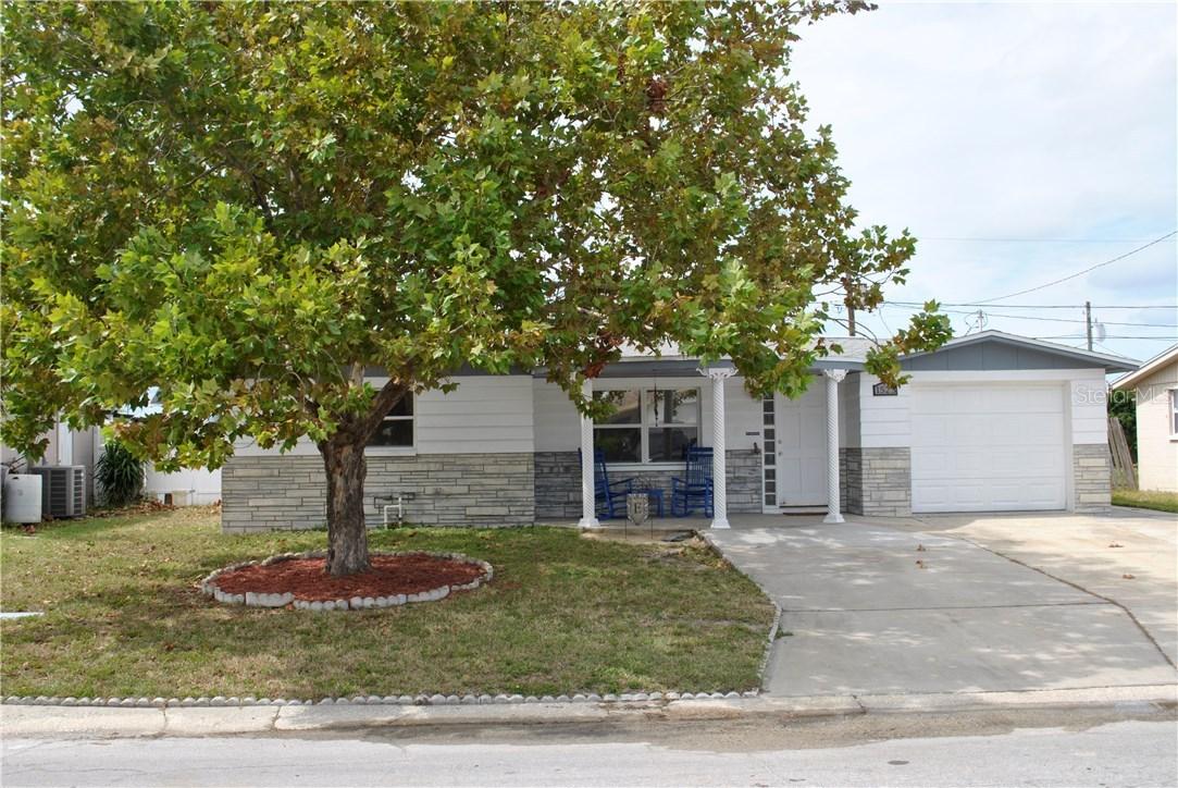 1523 Landau St., Holiday, FL 34690